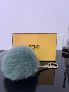 2025年最新】フェンディ ポンポンチャーム チャームの人気