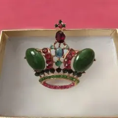 お値下げ　swoboda スワボダ　　　　　　　　クラウンブローチ　半貴石 お値下げswoboda スワボダクラウンブローチ半貴石