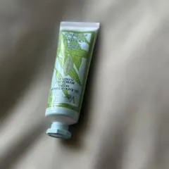 L'OCCITANE ヴァーベナ グラニテ ハンドクリーム 30mlのサムネイル