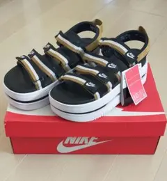 ナイキ スポーツサンダル NIKE アイコンクラシック　ブラック✕ゴールド