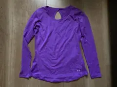 アンダーアーマー　スポーツウェア　トップス　トレーニングウェア