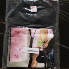 Supreme シュプリーム　 22SS　Model Tee