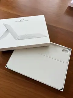 ほぼ新品】Apple MagicKeyboard 11インチ A2261 箱付 - メルカリ