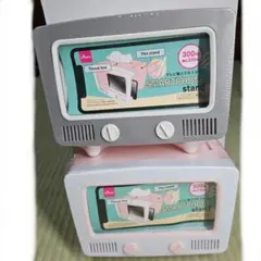 DAISOテレビ型スマホスタンド　2種類