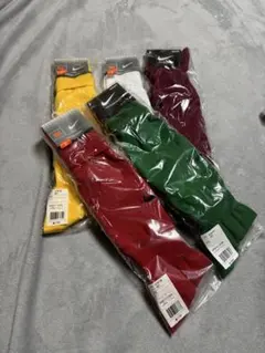 Nike ソックス　5色（黄、白、バーガンディ、赤、緑）　バラ売りしてます！