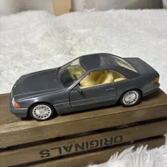 Item thumbnail for item e259618b-4442-46ca-9916-c67c8a1a8956