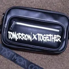 TXT moacon モアコン トートバッグ2点セット - メルカリ