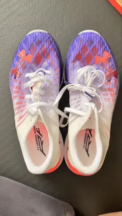 Under Armour HOVR Phantom ランニングシューズ