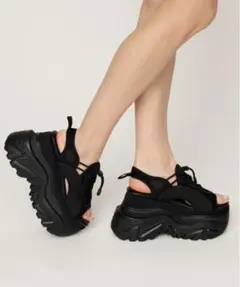 美品 スライ チャンキーテック スニーカー サンダル ブラック