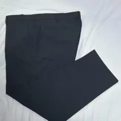 ユニクロ　感動パンツライト　ブラック