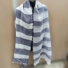 ストライプデザインの軽量ショール綿麻