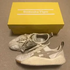 オニツカタイガー（Onitsuka Tiger）／ACROMOUNT