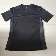 ジュニア150サイズ　adidas ブラック Tシャツ Lサイズ