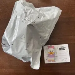 POPMART ミッキーファミリー デイジー ぬいぐるみキーチェーン