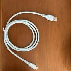 ライトブルー USB-A to Lightningケーブル