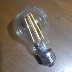 E26 LEDフィラメント電球 電球色