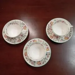 ミントンハドンホールグリーン ティーカップ・ソーサー3個セット