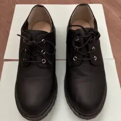 earth music&ecology ブラック レースアップシューズ