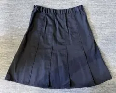 a.v.v キッズ用　黒プリーツスカート　サイズ150のサムネイル