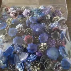 夜光花形デコレーションパーツ 40g③