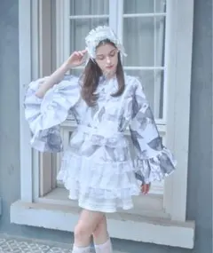 lovilyn 推し活チュールエプロンワンピース ホワイト ラビリン　新品未開封