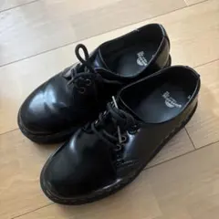 Dr.Martens / Pentton Quad 31925001 - メルカリ