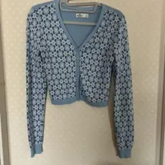 Hollister 花柄カーディガン ライトブルーのサムネイル