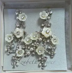 エリザベスバウワー　Elizabeth Bower イヤリング　【試着1回のみ】