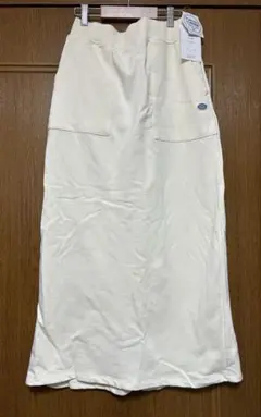 AMERICAN HOLIC 裏毛スウェットスカート　アイボリー