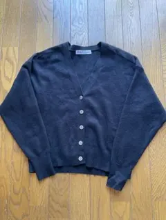 Sサイズ　ZARA 黒 カーディガン 花柄ボタン