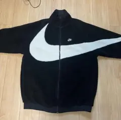 Nike リバーシブル　ボアジャケット　 黒/白