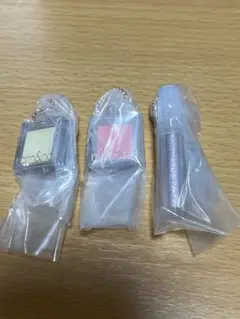 ロムアンド　カプセルトイ