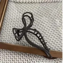 ヘアクリップ リボン バンスクリップ マットカラー イエナ ブラック