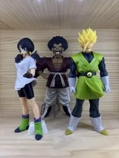 ドラゴンボールフィギュア、孫悟飯、ビーデル、サタン3点セット