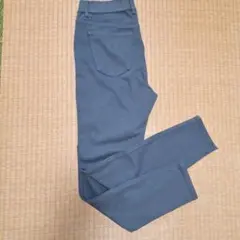 【未使用】ユニクロ　ウルトラストレッチハイライズレギンスパンツ　グリーン　L