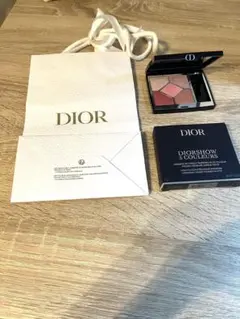 Diorショウ サンク クルール 823