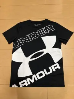 UNDER ARMOUR ブラック Tシャツ YXL 160センチ