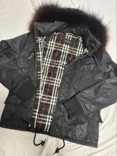 【美品】【即購入OK】バーバリーBL N-3B フォックス M 黒