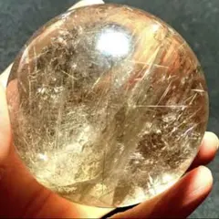超大玉　66mm ゴールドルチルクォーツ　丸玉　スフィア　金針水晶 超大玉 66mm ゴールドルチルクォーツ 丸玉 スフィア 金針水晶 - メルカリ