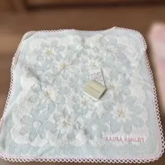 LAURA ASHLEY 花柄タオルハンカチ 2枚セット