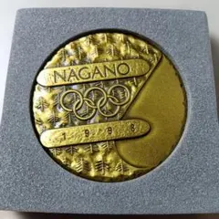 オリンピック1964年東京大会 記念メダル 925/1000 銀メダル - メルカリ