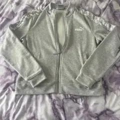PUMA グレー ジップアップパーカー Lサイズ