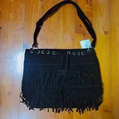 フリンジ付き黒スエード風トートバッグ