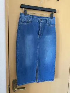 きれいめ・デニムタイトスカート　アーバンリサーチ