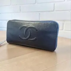 CHANEL　シャネル　キャビアスキン　ラウンドジッブ　長財布のサムネイル