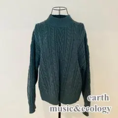 earth music＆ecology グリーンニット　ハイネック