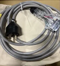 フォークリフト　充電器　新品未使用