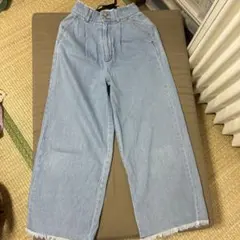 ジーンズのサムネイル