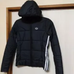アディダスオリジナルス　ダウンジャケット　フーディ　レディースMサイズ