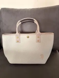 ユーエスポロ アッスン ネオプレン トートバッグS クリーム色のサムネイル